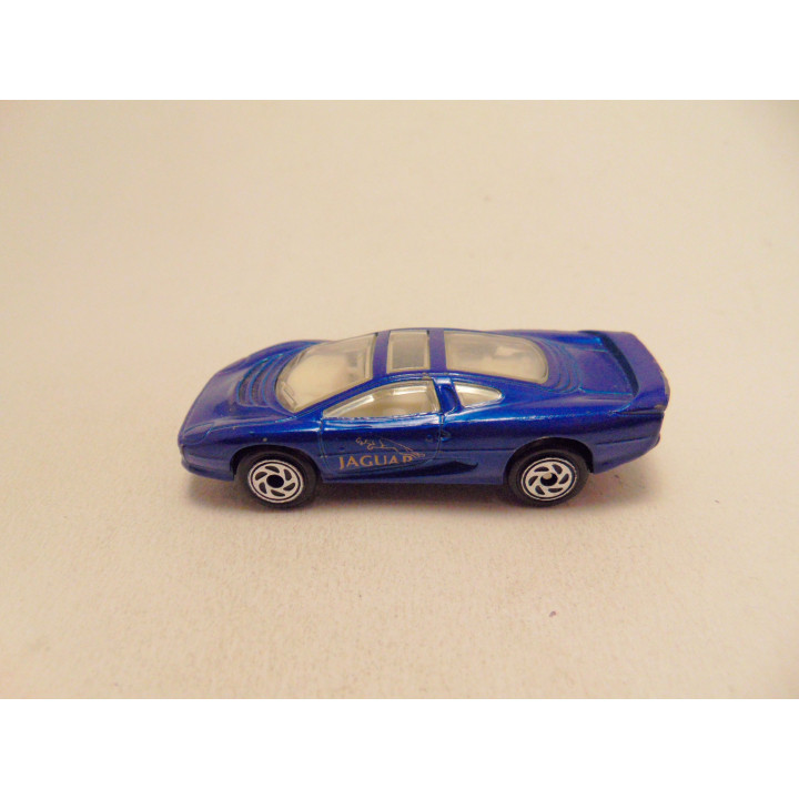 Jaguar XJ220 1:64 Matchbox MB239