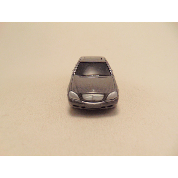 Mercedes S class 1:64 Maisto donkergrijs