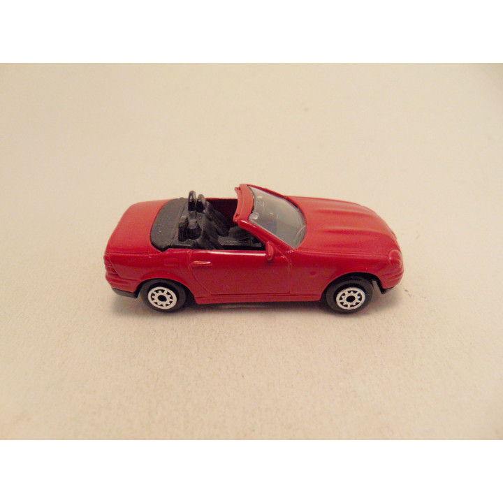 Mercedes SLK cabrio 1:64 Maisto donkerrood