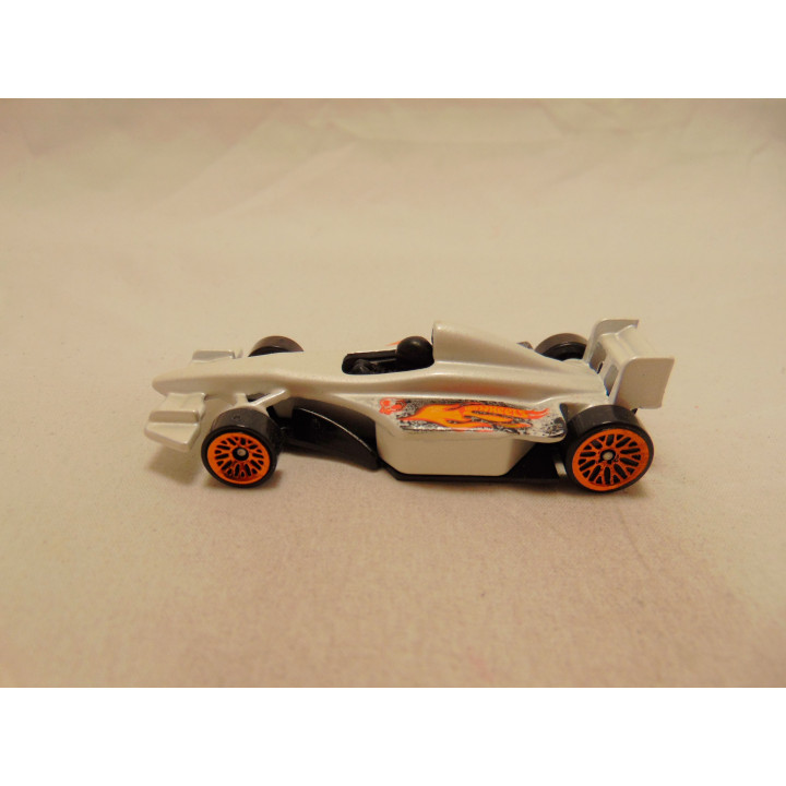 GP 2009 formule 1 24seven 5 Pack Hot wheels 2012 wit