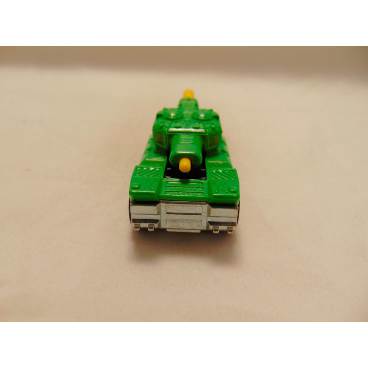 Invader tank Attack 5 Pack Hot wheels 2011 groen