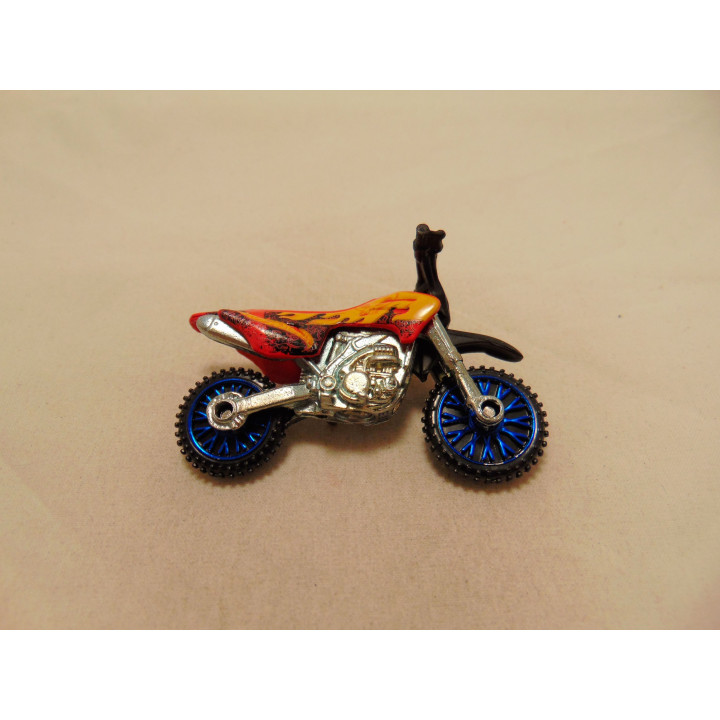 Wastelander HW450 F motor 24seven 5 Pack Hot wheels 2012 rood