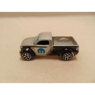 Dodge M80 Concept Hot wheels 2006 zilverkleurig