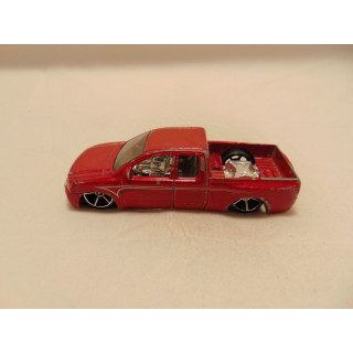 Nissan Titan Hot wheels 2006-031 roodbruin