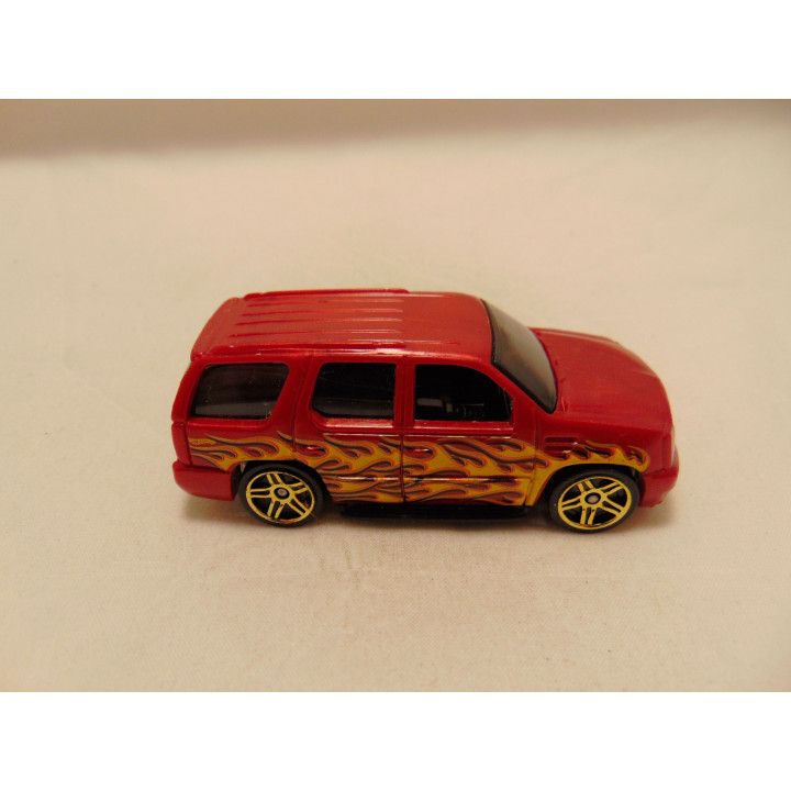 Cadillac Escalade 2007 Hot Haulers 5 Pack Hot wheels 2010 roodbruin