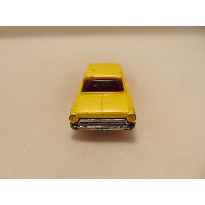 Ford Fairlane Thunderbolt 1964 Hot wheels 2007 geel