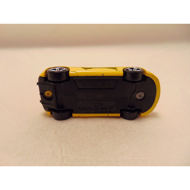 Porsche Carrera GT Hot wheels 2009-010 geel