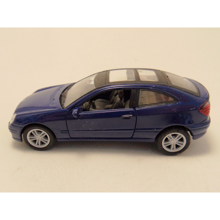 Mercedes C class Sport coupe 1:36 Welly blauw