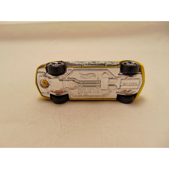 Cadillac V16 concept Hot wheels 2006-074 geel