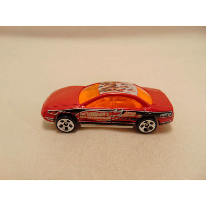 Oldsmobile Aurora Heat Fleet 5 Pack Hot wheels 2002 roobruin