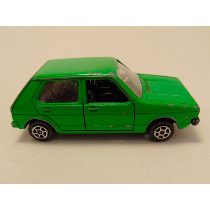Volkswagen Golf type 1 groen