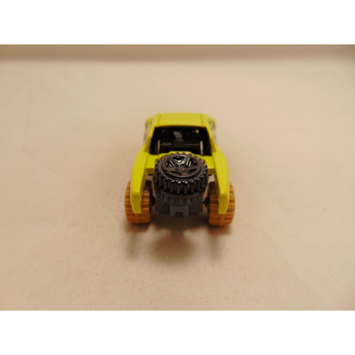 Toyota Baja Truck World Racers 5 Pack Hot wheels 2011 geel