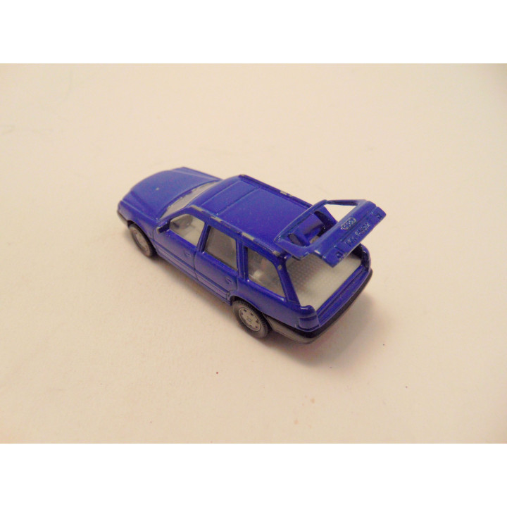 Audi A6 Avant 2.8 Siku 1079 blauw