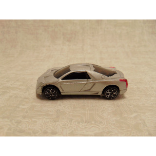 Cadillac Cien concept 2002 coupe Maisto 1:64 zilverkleurig