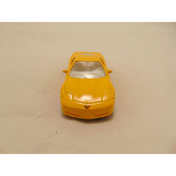 Chevrolet Corvette C5 1:64 Welly geel