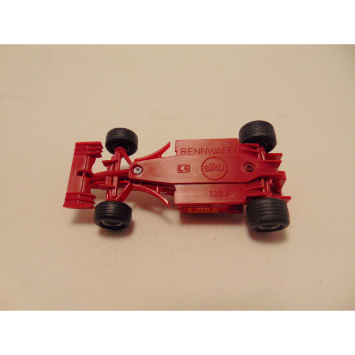Ferrari F310B Formule 1 1997 Schumacher Siku 1357 rood