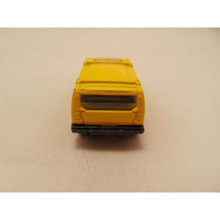 Hummer H2 SUV Expro7 geel