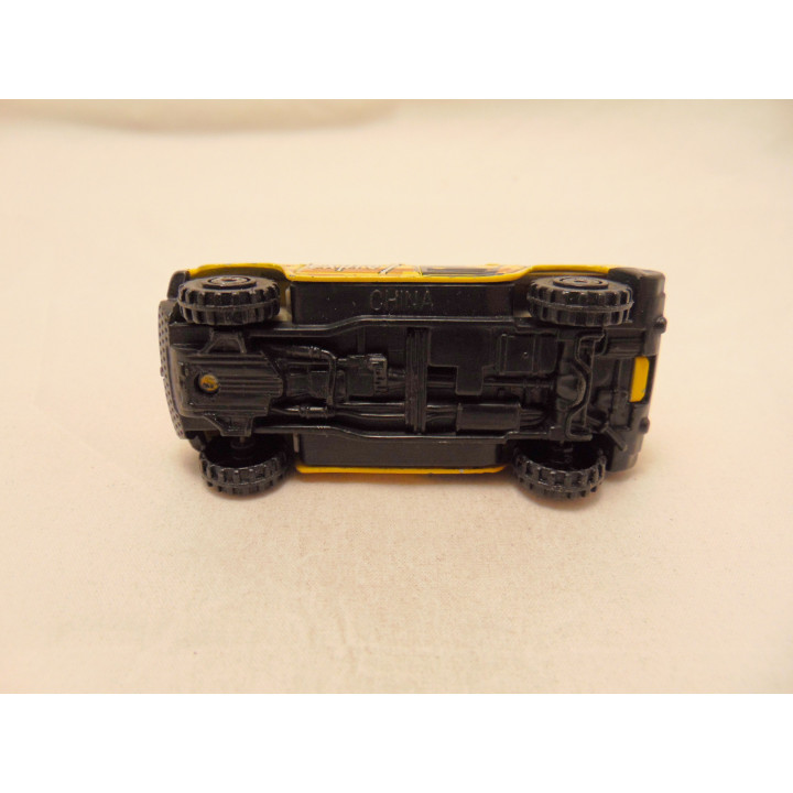 Hummer H2 SUV Expro7 geel