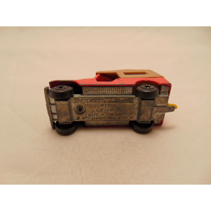 Jeep CJ6 Matchbox rood