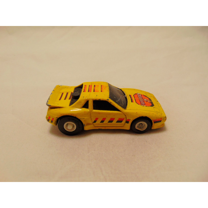 Pontiac Fiero Turbo 2 Matchbox geel Pontiac Fiero Turbo 2 Matchbox geel