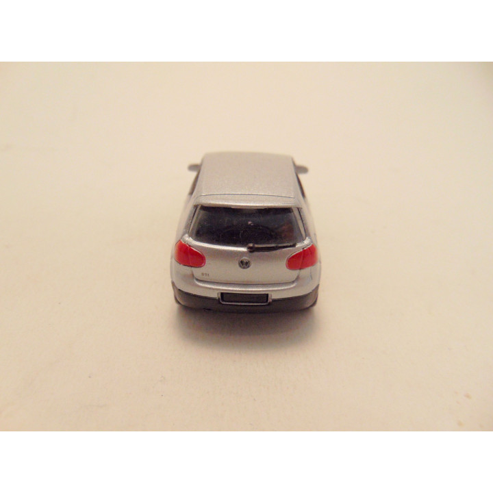 Volkswagen Golf GTI 1:64 Norev zilverkleurig