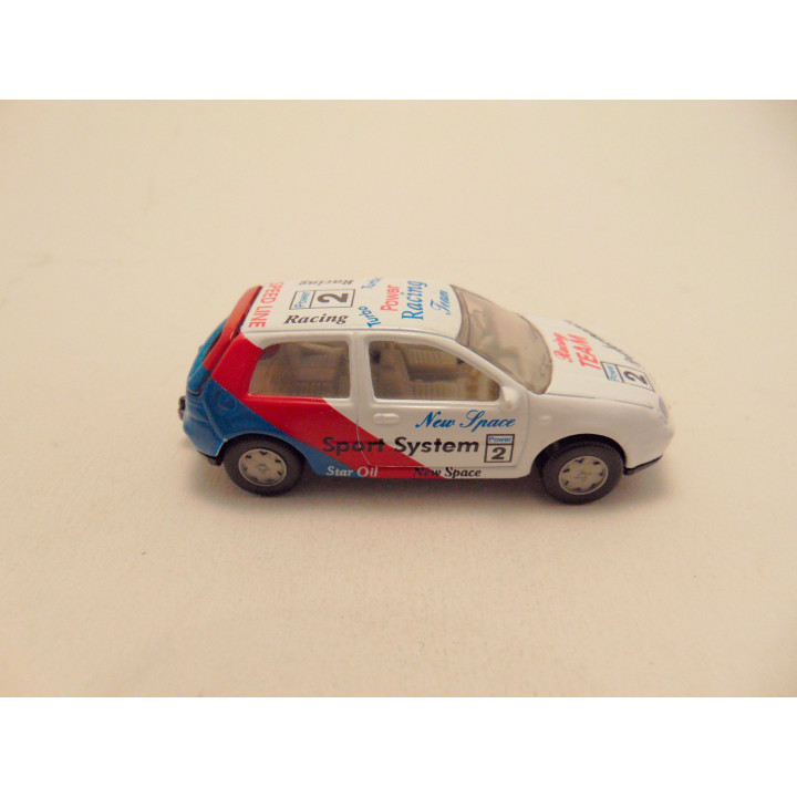 Volkswagen Golf IV sport system 1:55 Siku 1090 wit