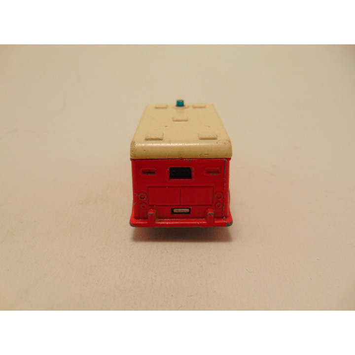 Geldwagen Wells Fargo Amored truck 1:89 Matchbox MB69 (1) - modelauto