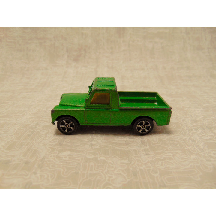 Land Rover 109 1967 pickup Corgi 1:64 groen