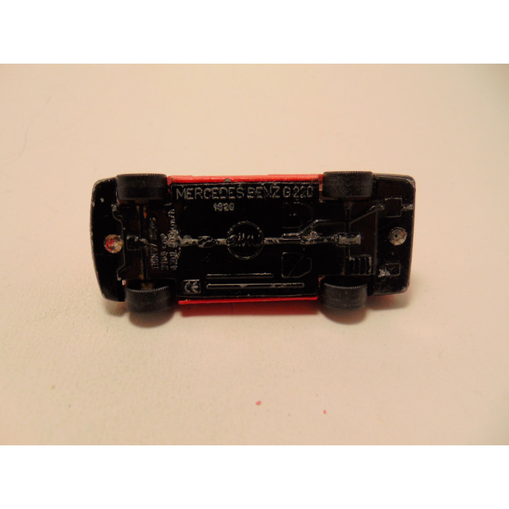 Mercedes C220 Siku 1029 rood