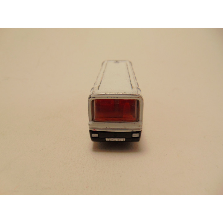 Mercedes Tourbus Siku 0806 wit
