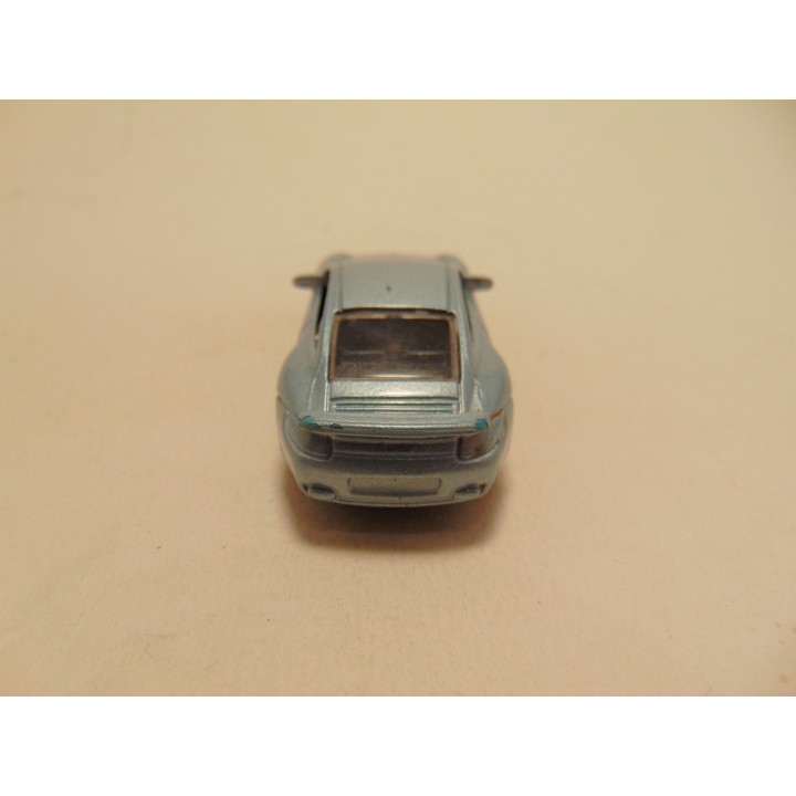 Porsche 997 turbo 2004 1:64 zilverblauw