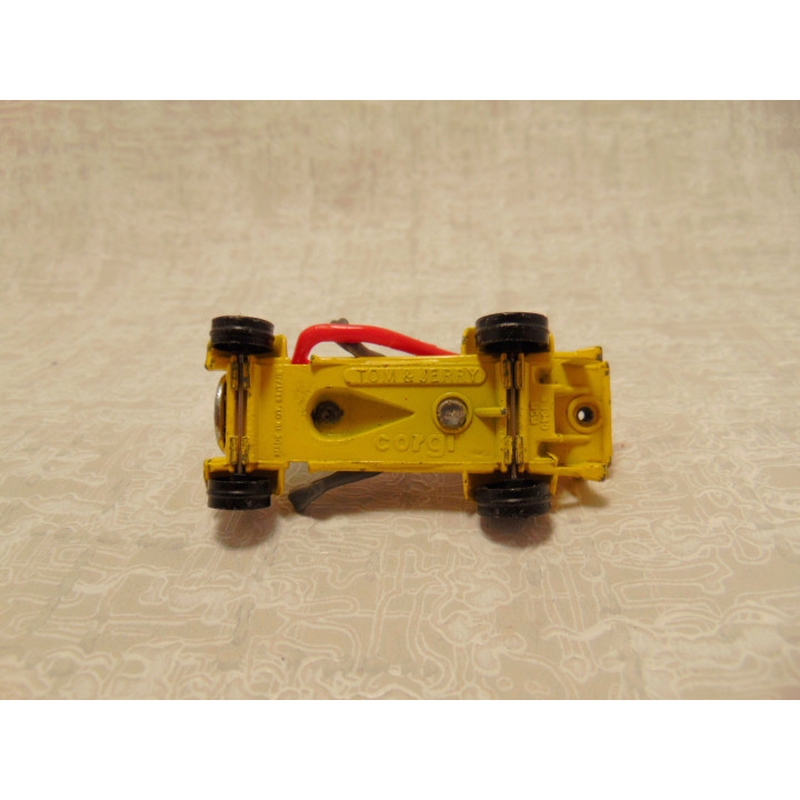 Tom Corgi Junior 1981 Tom en Jerry MGM 1:64 geel