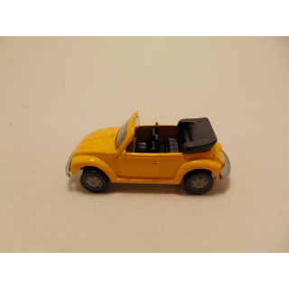 Volkswagen kever 1303 LS cabrio 1:55 Siku 0839 geel