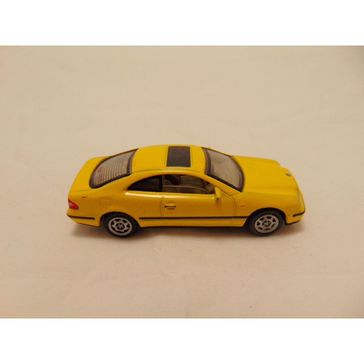 Mercedes CLK 1:72 Cararama geel