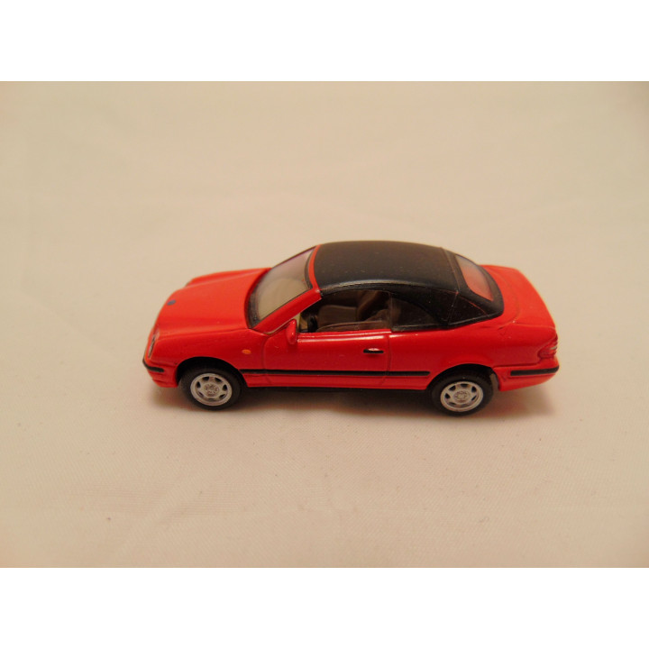 Mercedes CLK softtop 1:72 Cararama rood