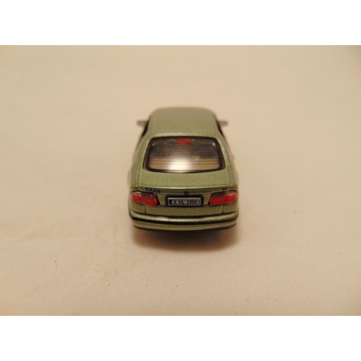 Saab 9-5 Sedan 1:72 Cararama zeegroen