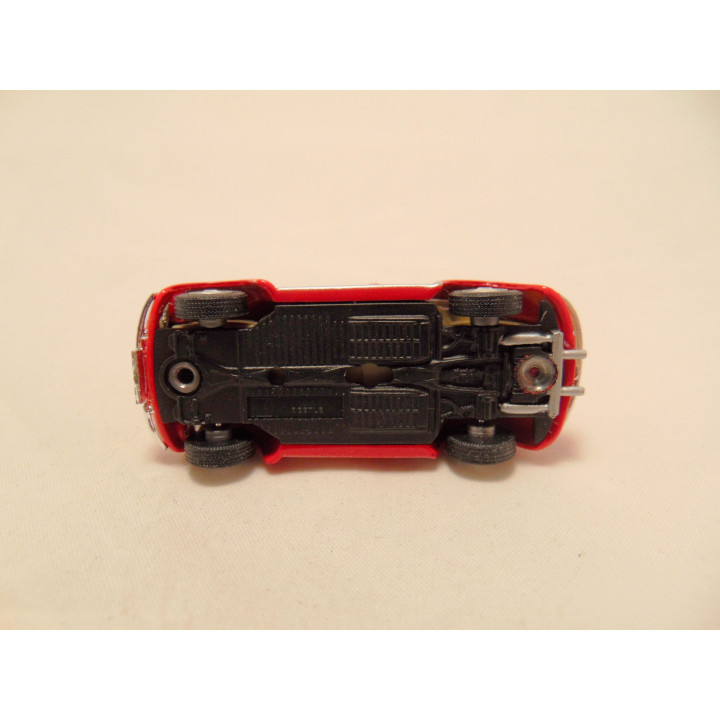 Volkswagen Kever 1:72 Cararama rood