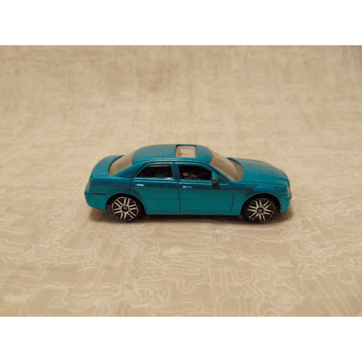 Chrysler 300C Speed Champs sedan 1:72 blauwgrijs