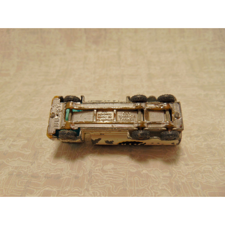 Guy motors Warrior light 6 Milk takelwagen Husky models 1:64 wit