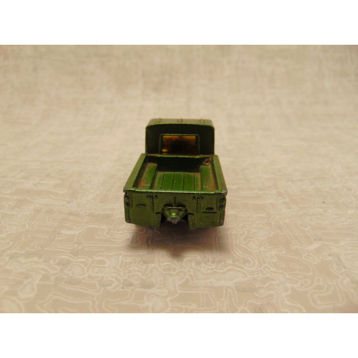Land Rover 109 1967 pickup Corgi 1:64 legergroen