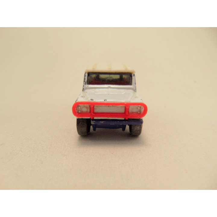 Land Rover Ninety Modelauto 1:62 Matchbox MB180