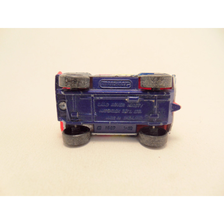 Land Rover Ninety Modelauto 1:62 Matchbox MB180