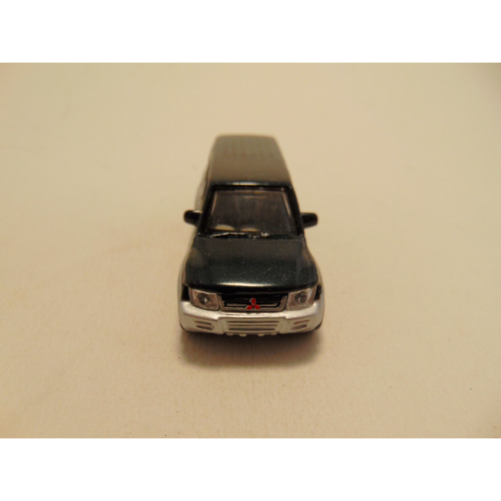 Mitsubishi Pajero 2000 1:72 JoyCity zwart