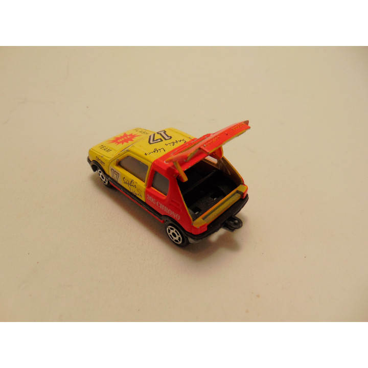 Peugeot 205 gti Flash team Majorette geel - rood