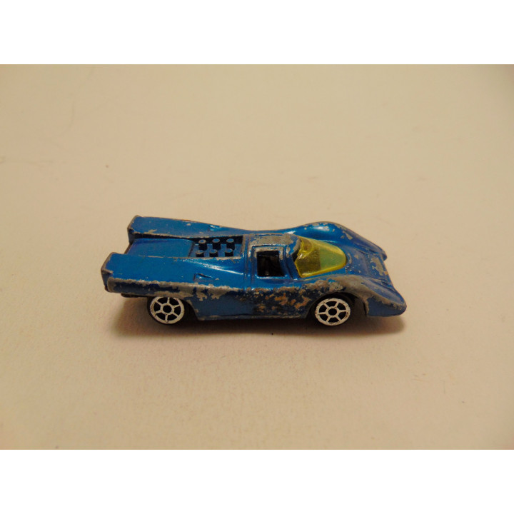Porsche 917 1:64 blauw