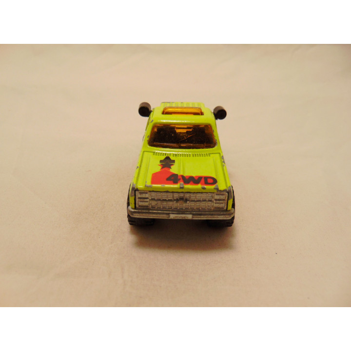 Chevrolet Blazer K5 4 WD Pickup Off road Majorette geel