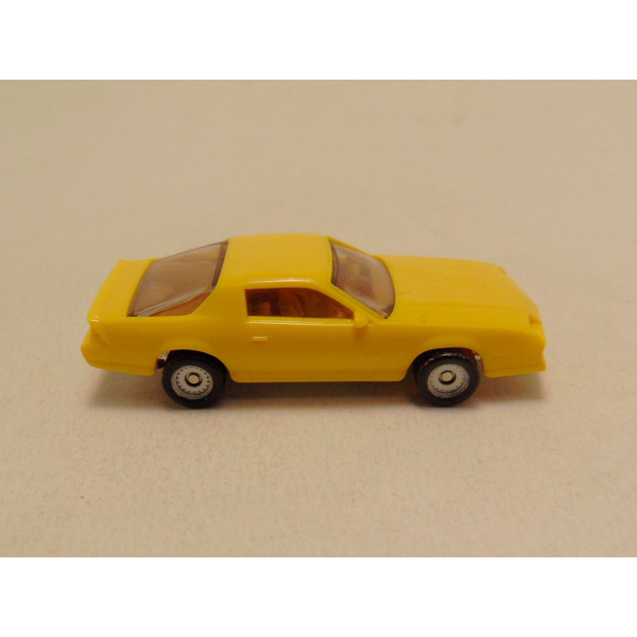Chevrolet Camaro Monogram mini exacts 1:87 geel