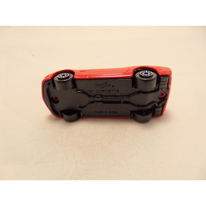 Chevrolet corvette C5 1997 1:64 Maisto
