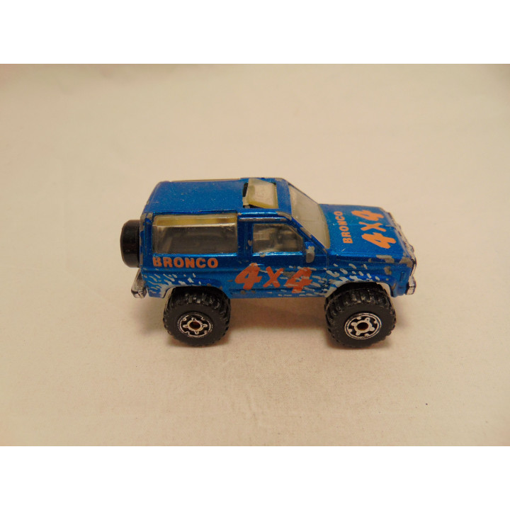 Ford Bronco II Off Road Matchbox blauw