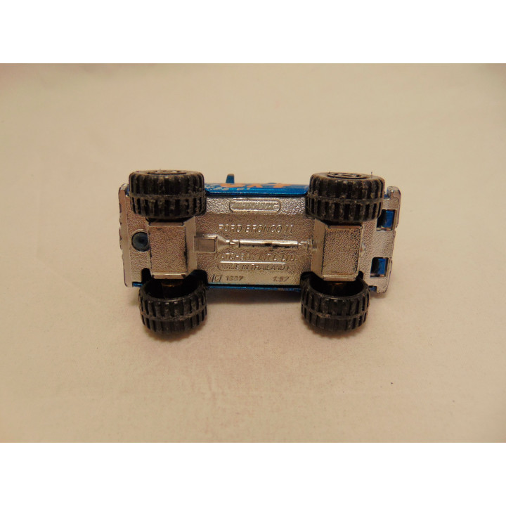 Ford Bronco II Off Road Matchbox blauw